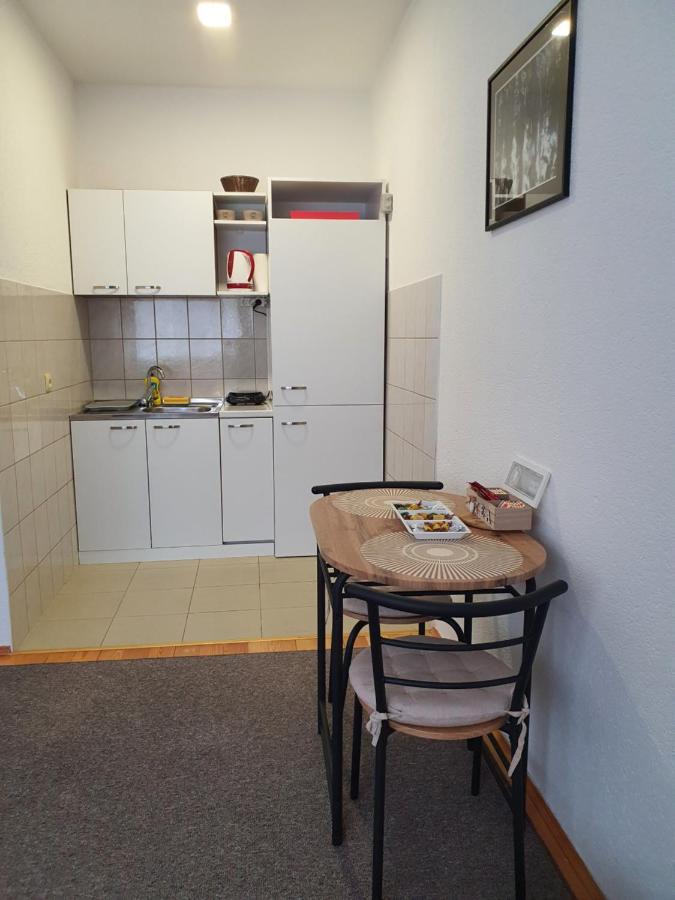 Studio Apartman 11 Bihać エクステリア 写真