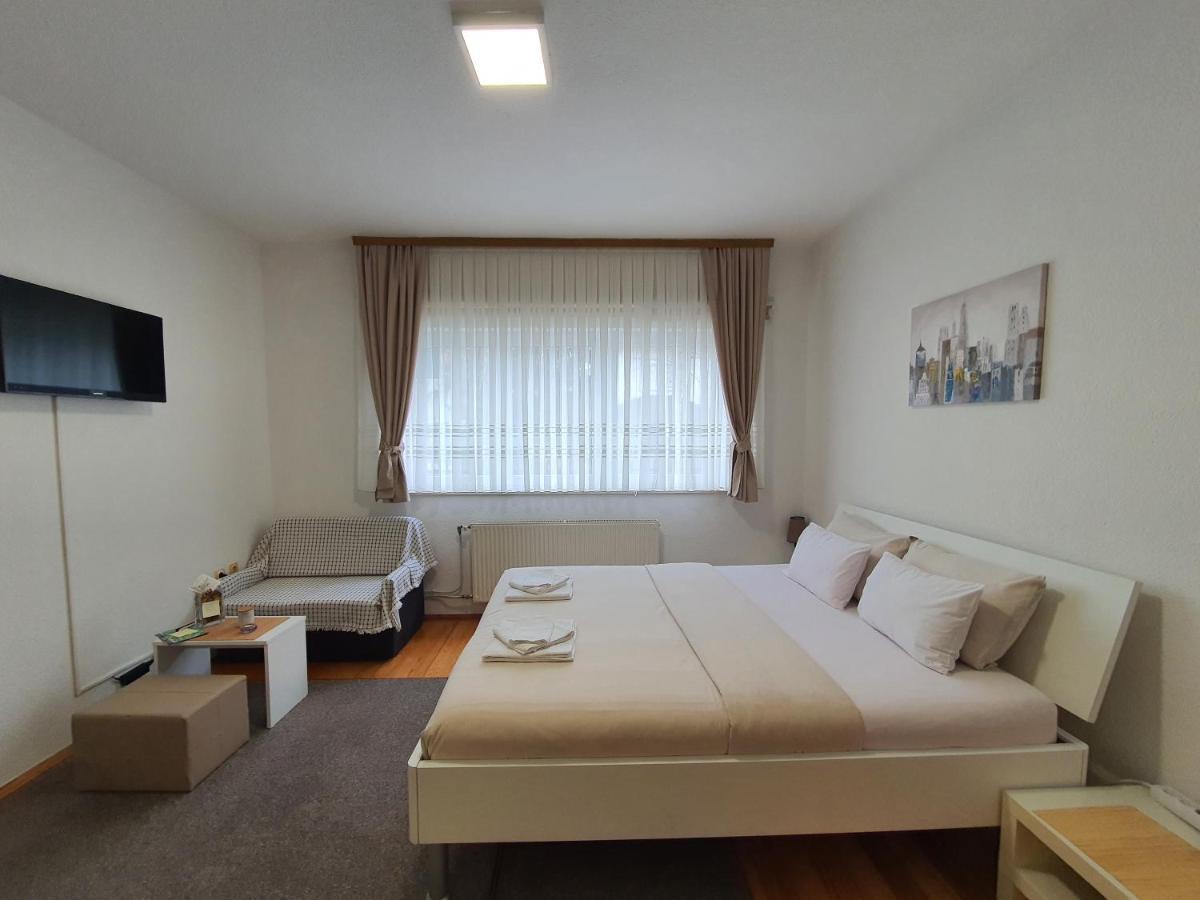 Studio Apartman 11 Bihać エクステリア 写真