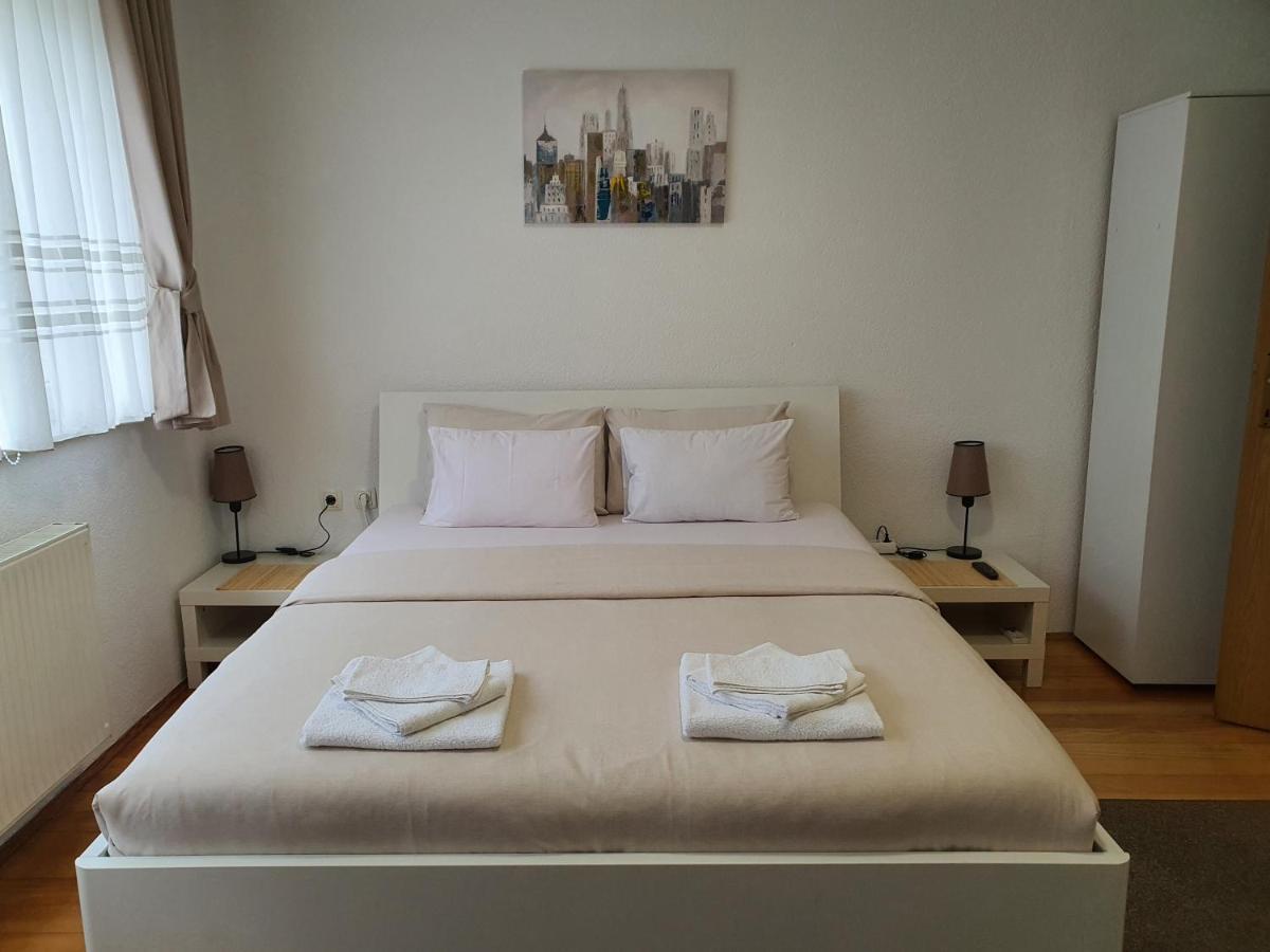 Studio Apartman 11 Bihać エクステリア 写真